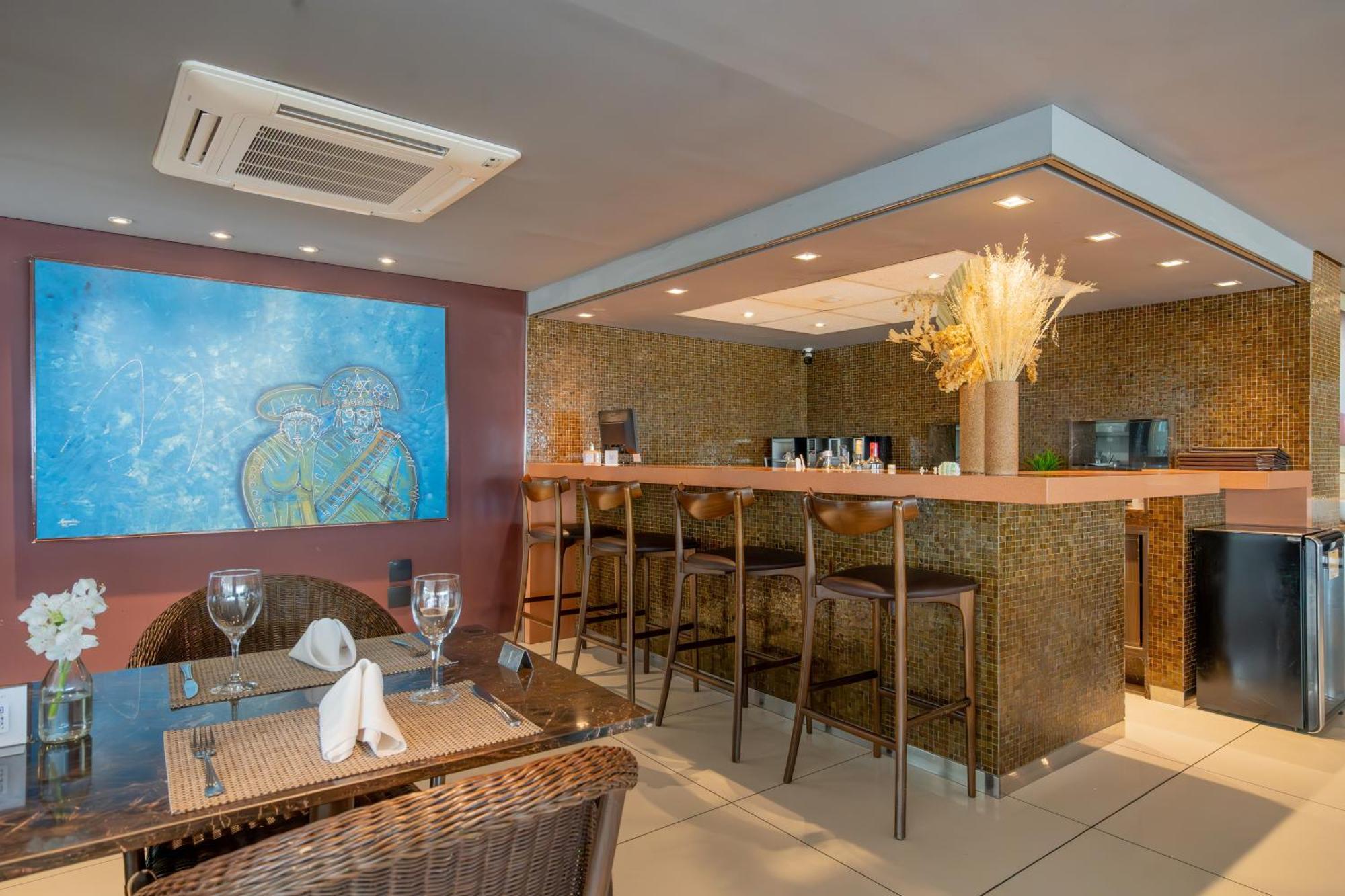 Mareiro Beira Mar Hotel 4*
